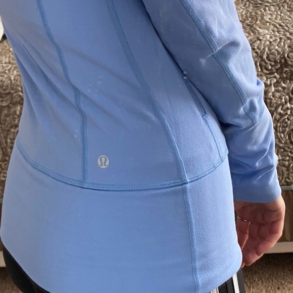 Lululemon Athletica size 2 zip up - Picture 3 of 9